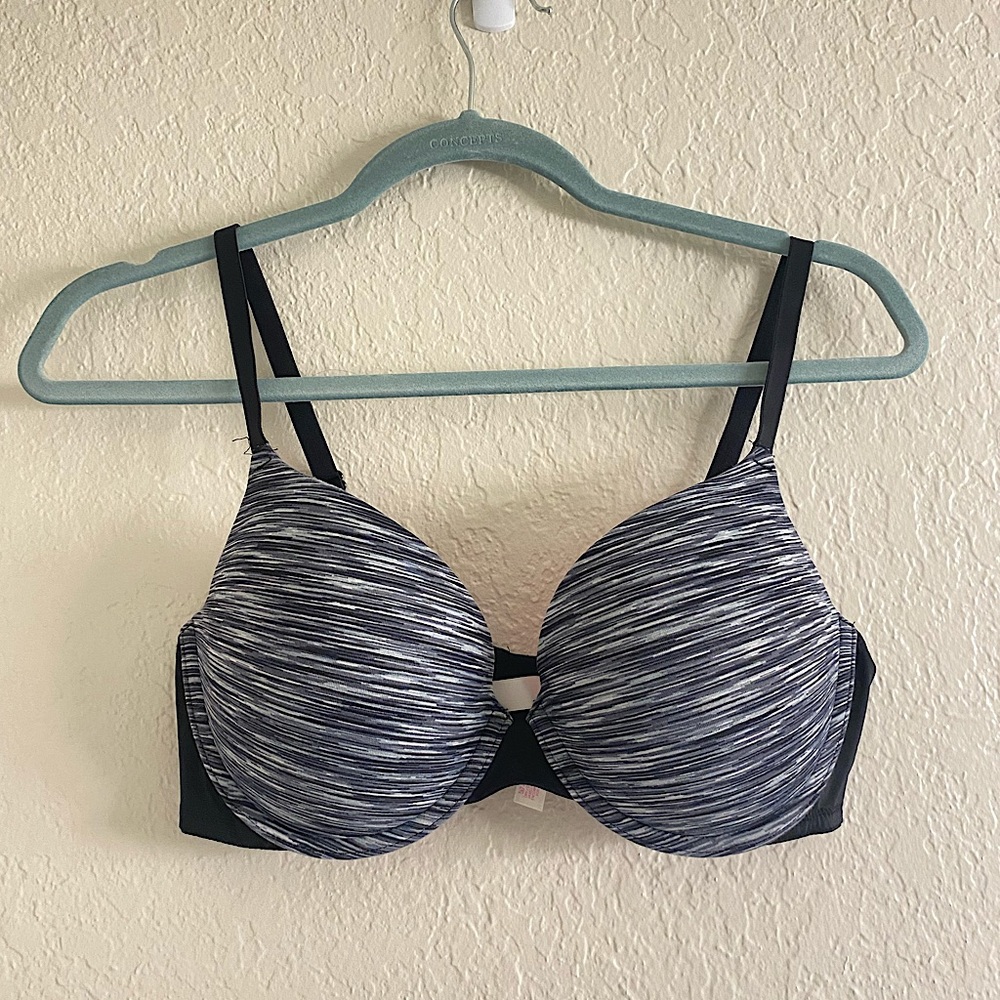 PINK Victoria’s Secret Bra 36C